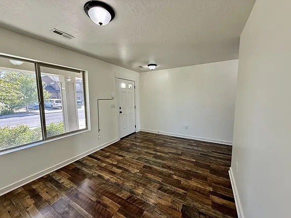 Lehi House: 722 S Willow Park Dr