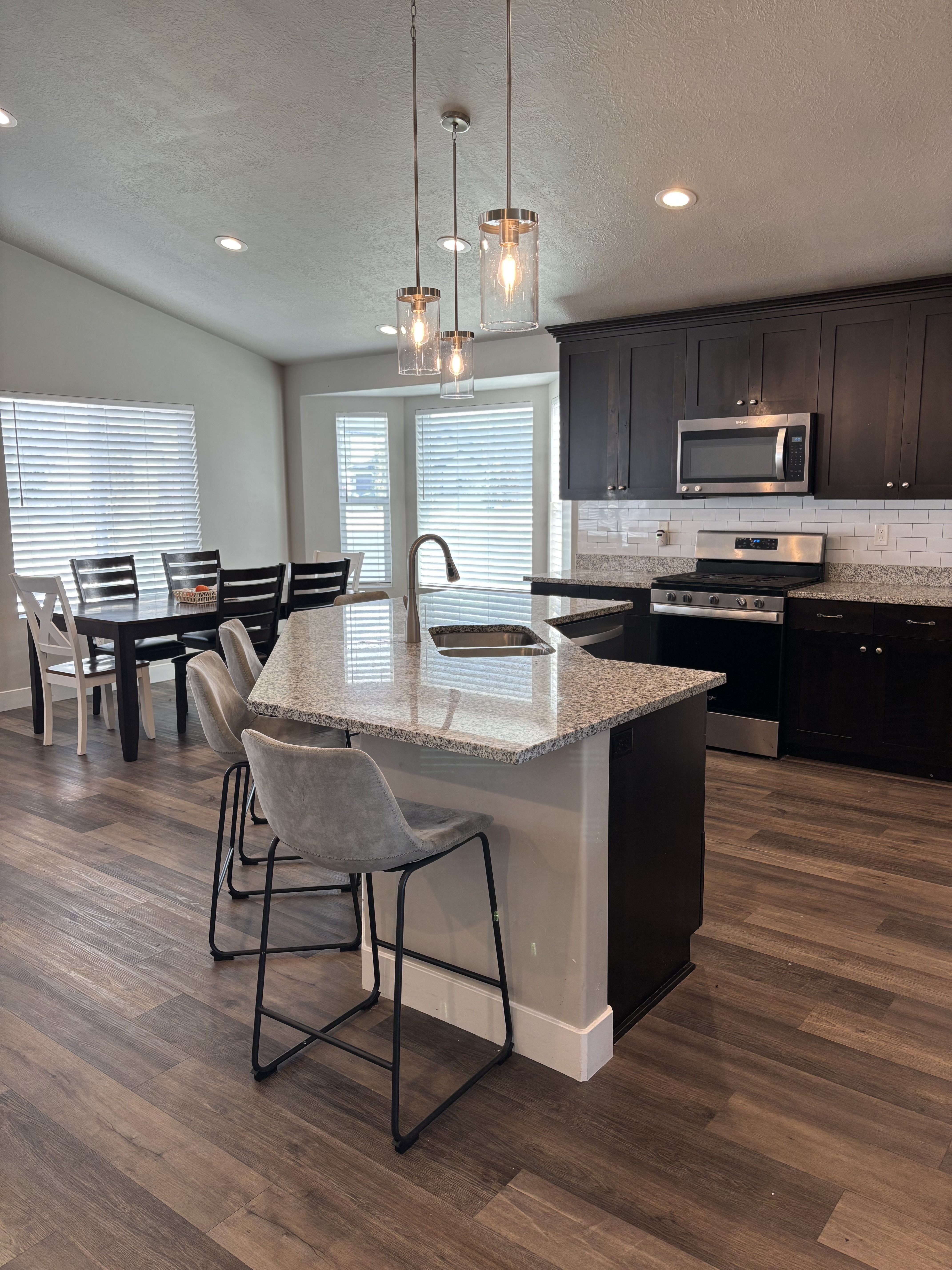 Layton House: 2508 W Sunset Way