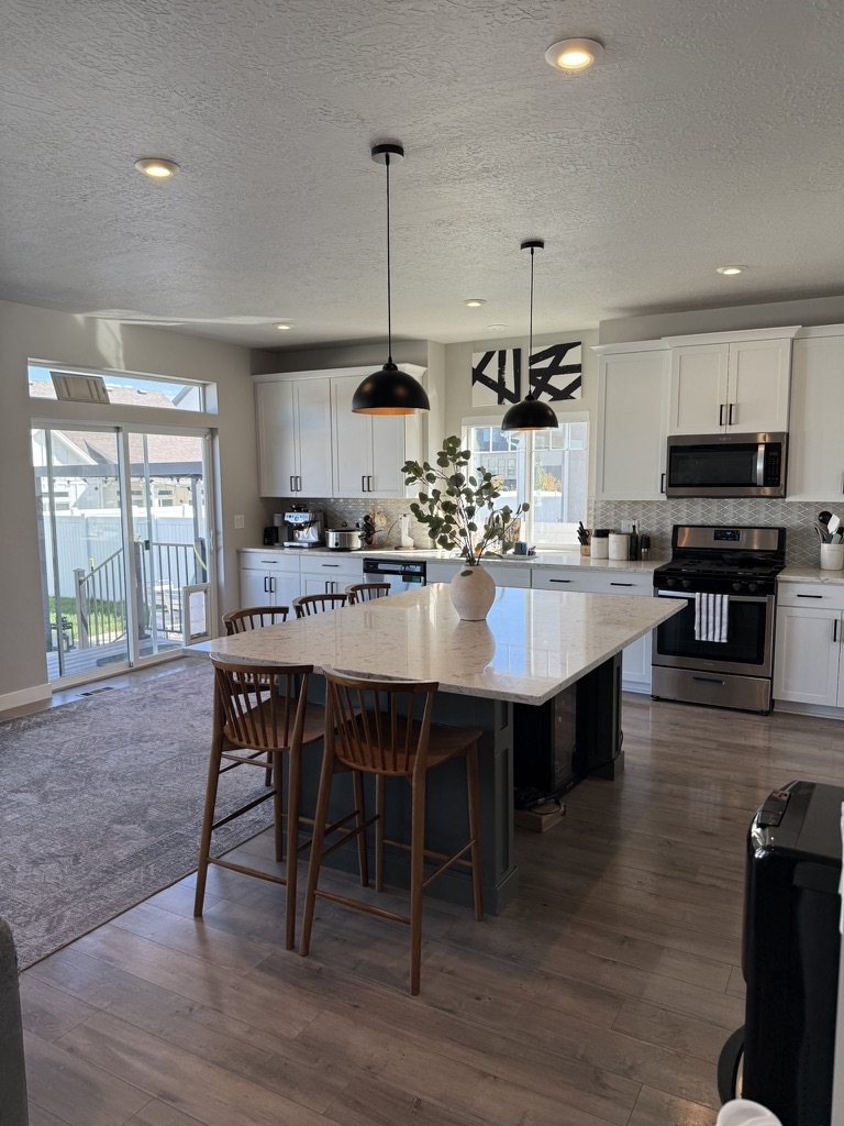 Lehi House: 2544 N Wallace Way