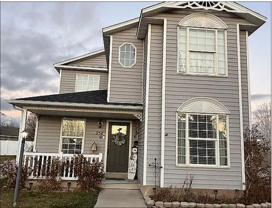 Spanish Fork House: 254 N 700 W