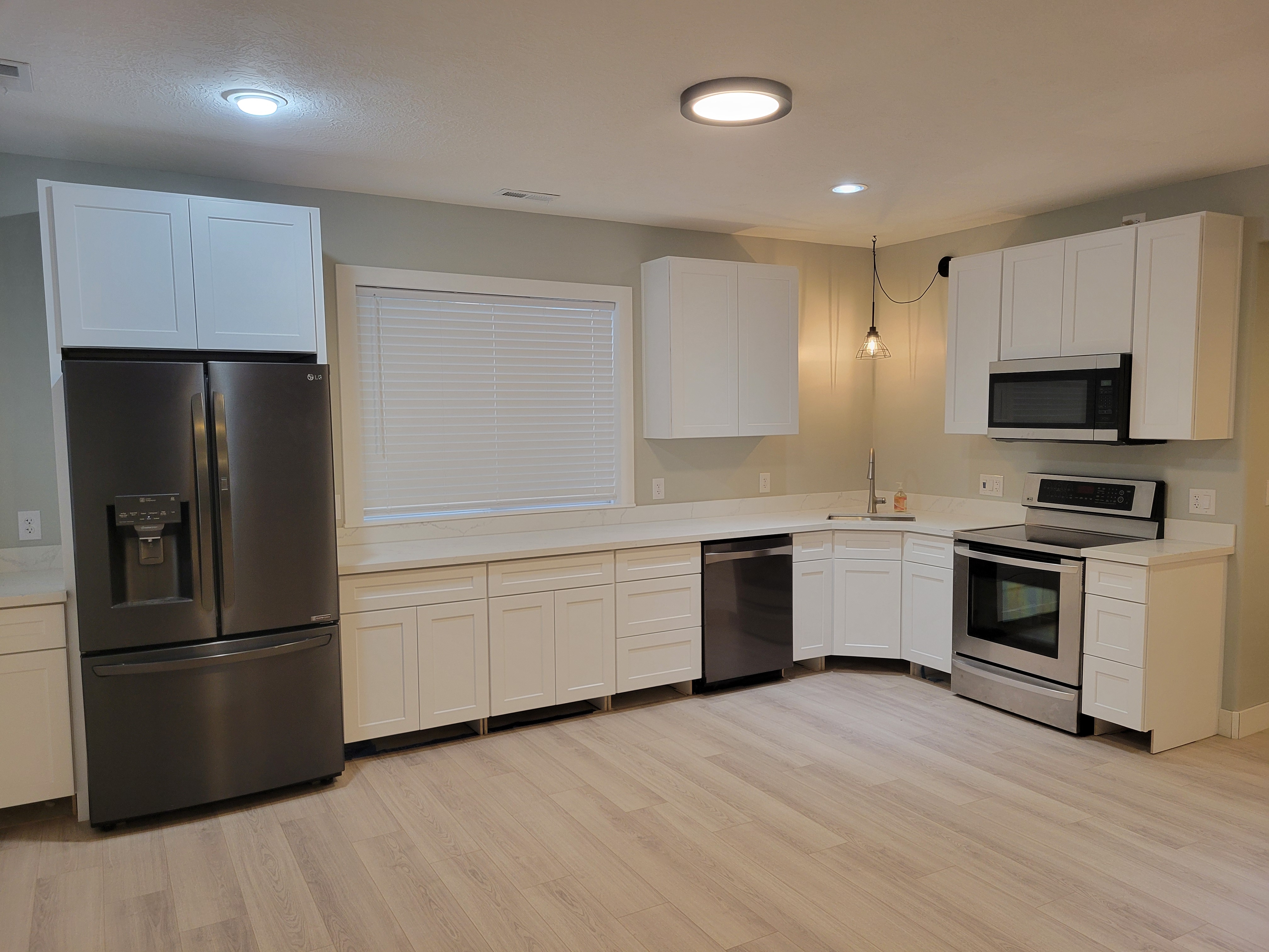 Pleasant Grove Apartment: 2417 N 950 W