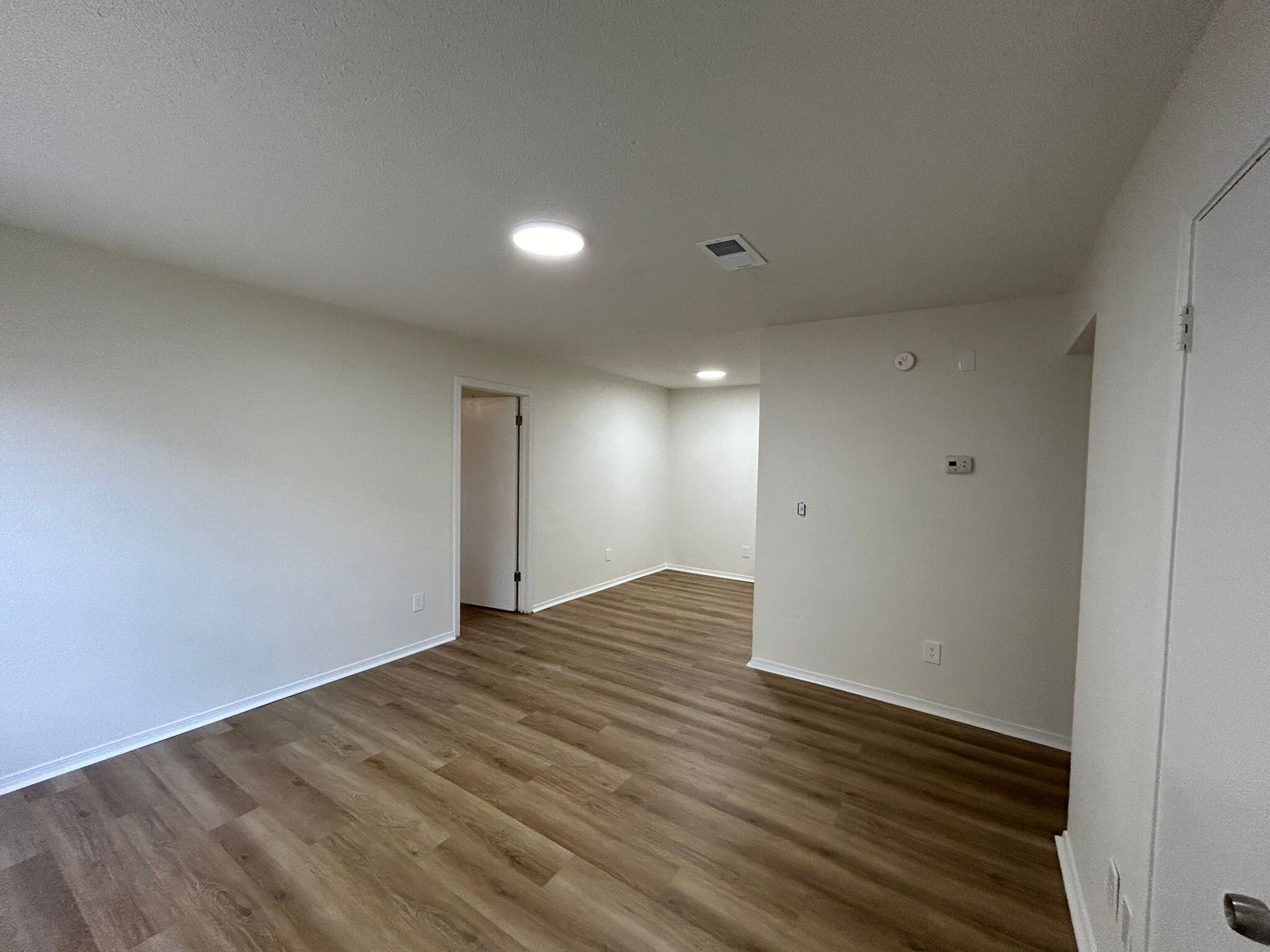 Sand Springs Apartment: 3301 S 113th West Ave