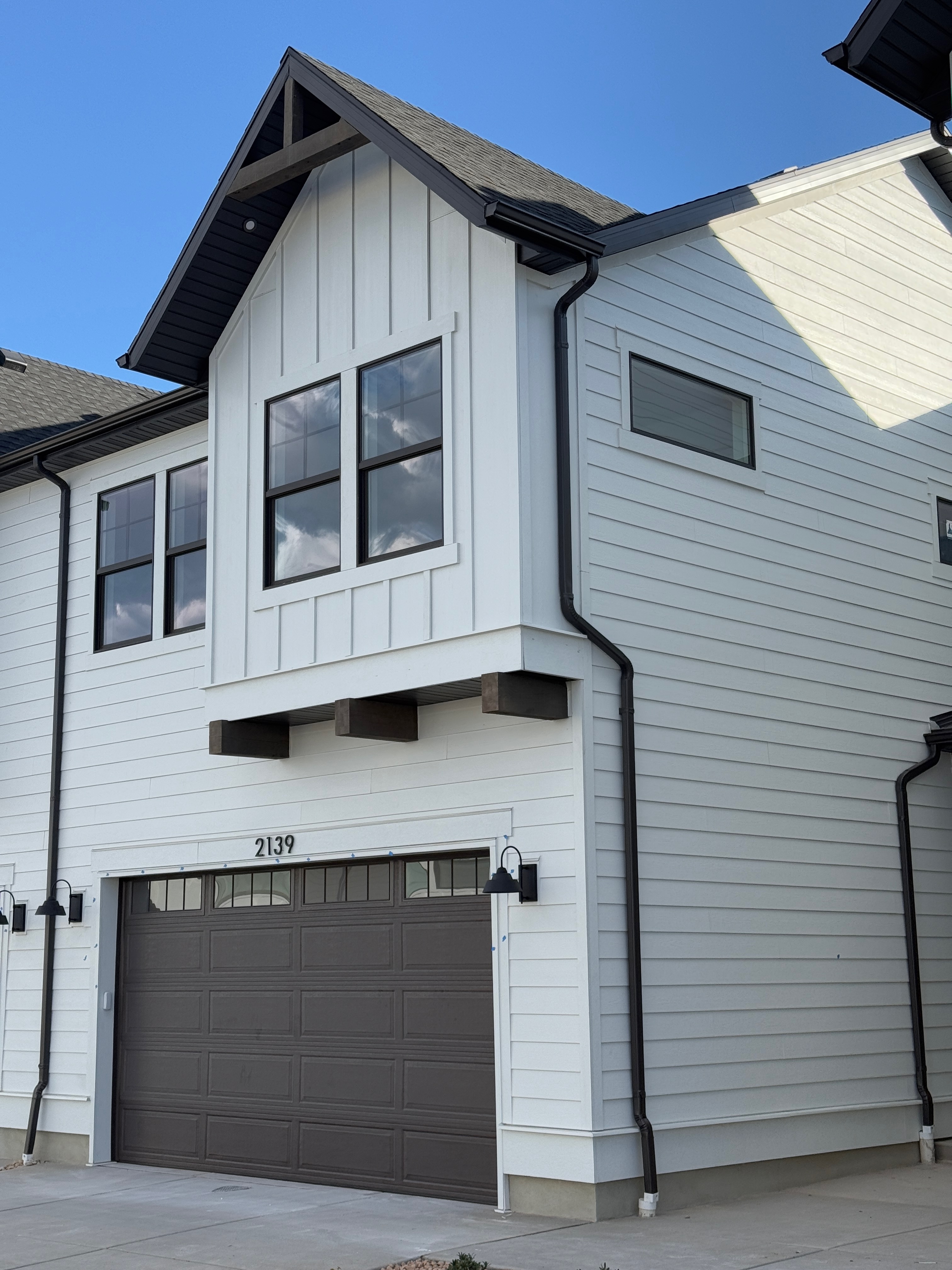 Eagle Mountain Townhome: 2139 W Stardew St