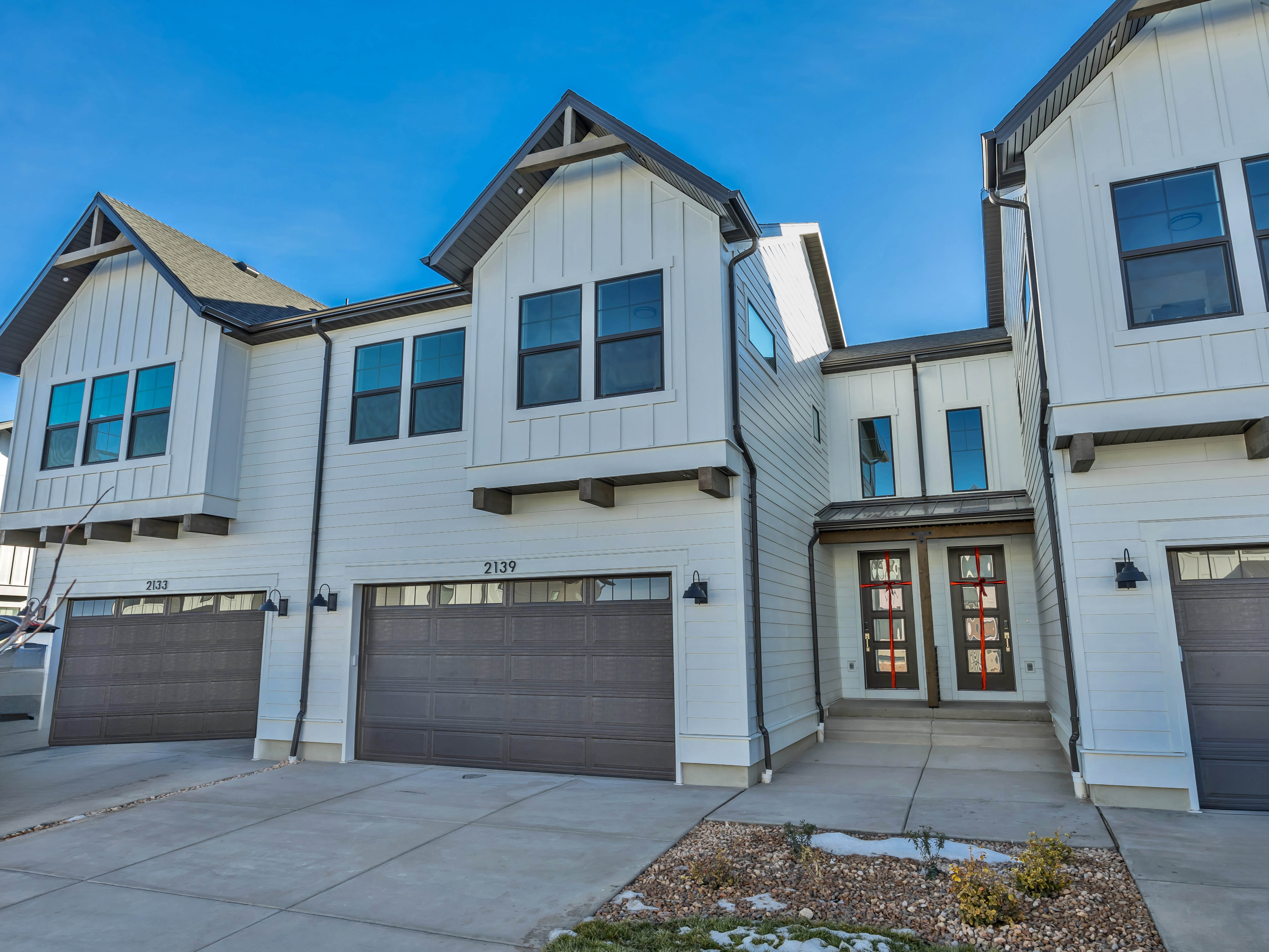 Eagle Mountain Townhome: 2139 W Stardew St