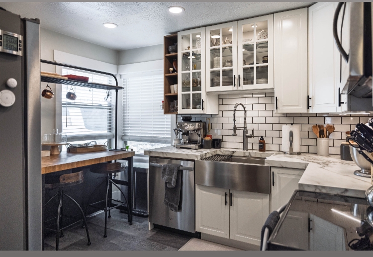 Ogden In-Law/Basement: 1650 Swan St