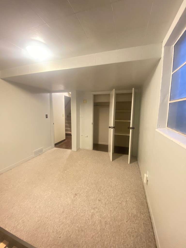 Ogden Single Room: 660 Darling Cir