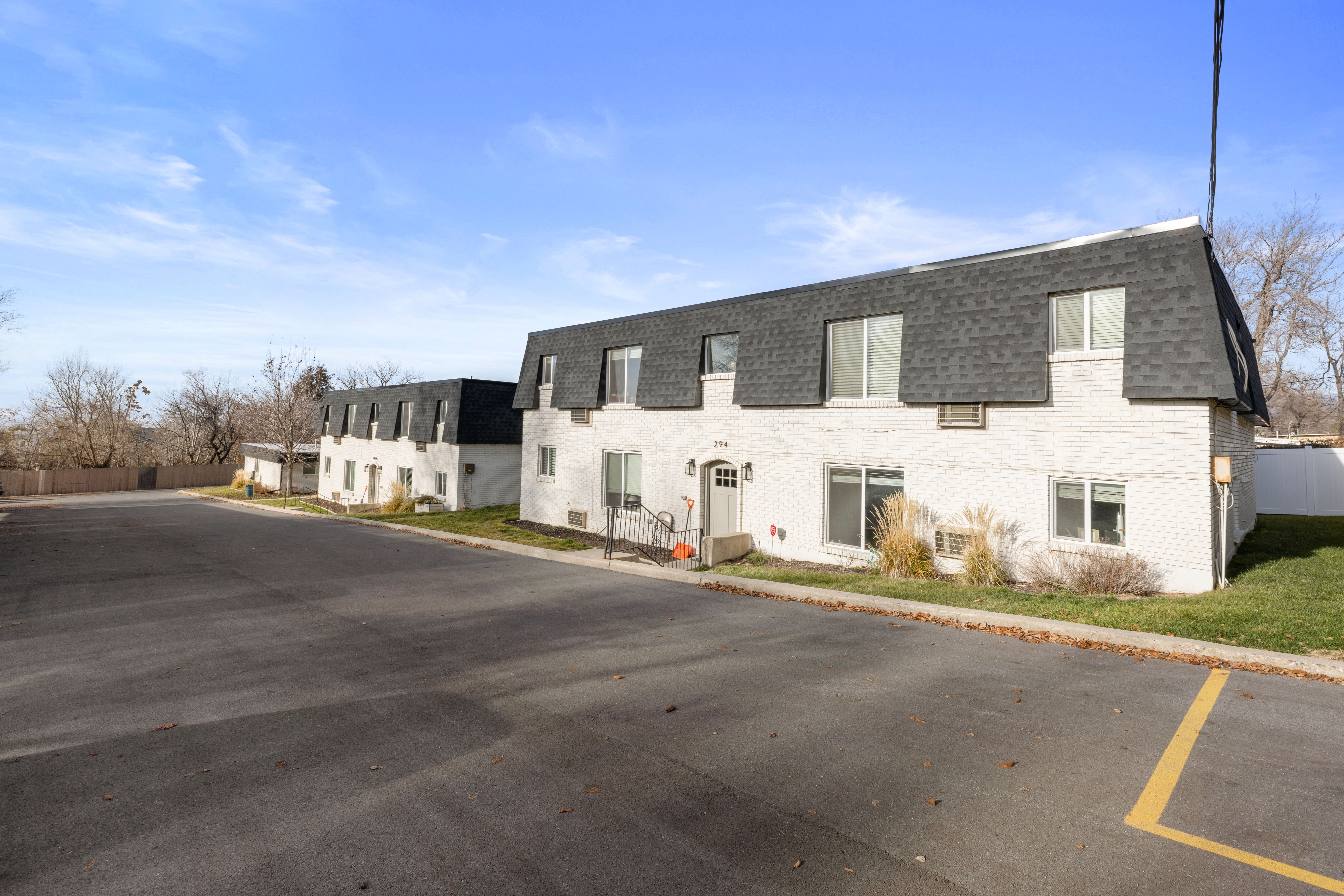 North Salt Lake Apartment: 290 Odell Ln