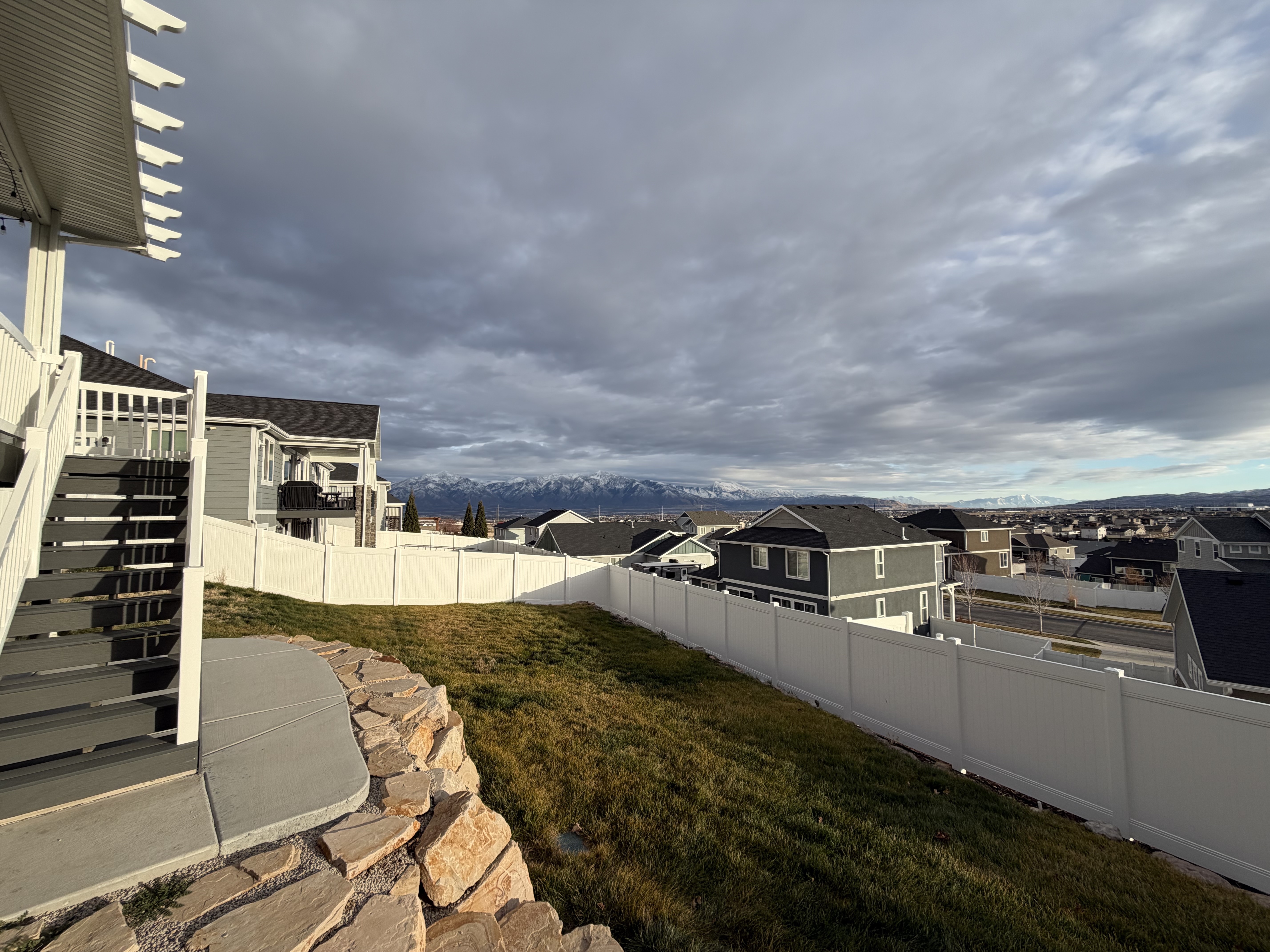 West Jordan In-Law/Basement: 7603 S Scenic Maple Dr