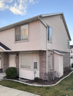 Provo Townhome: 1333 S 1500 E