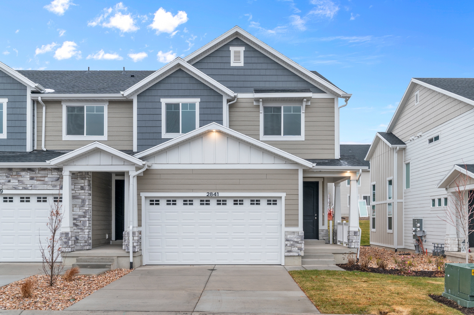 Saratoga Springs Townhome: 2841 N Red Velvet Ln