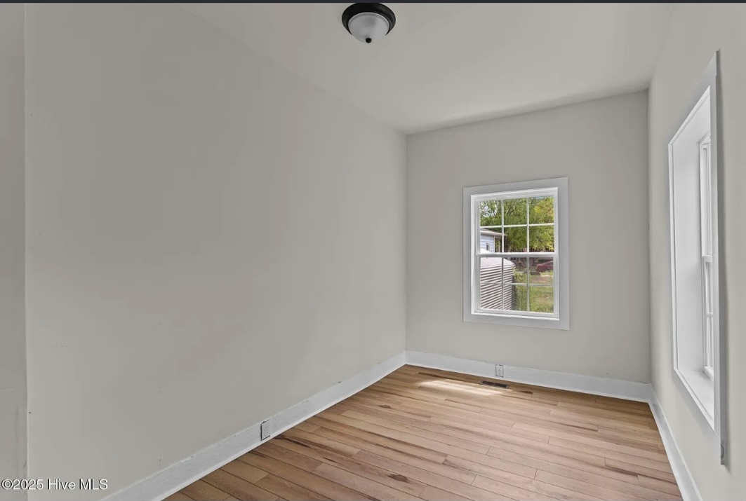 Wilmington House: 616 Wright St