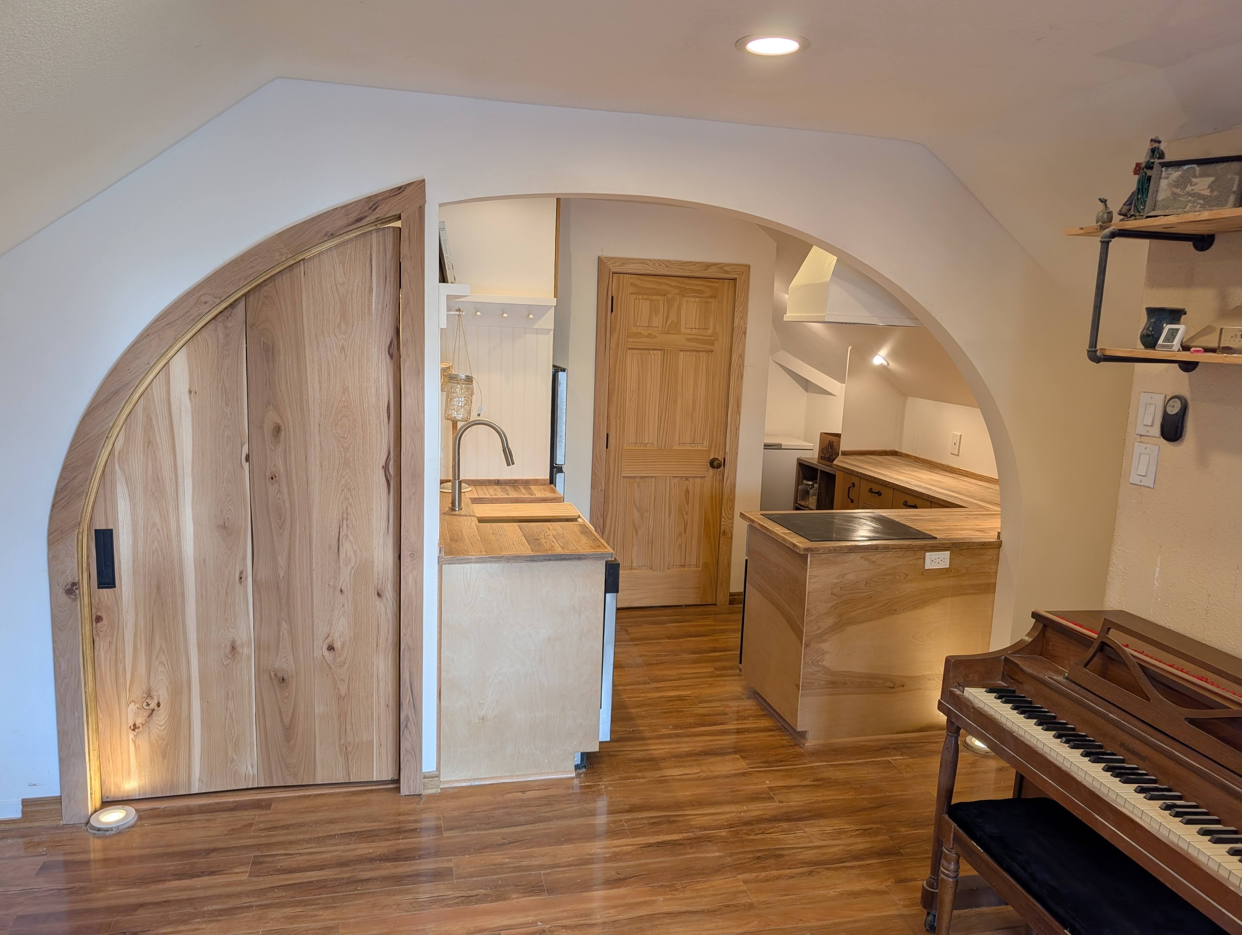 Salt Lake City In-Law/Basement: 721 W Paxton Ave