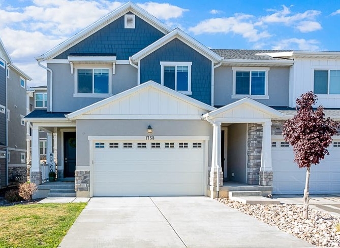 Saratoga Springs Townhome: 1758 W Newcastle Ln