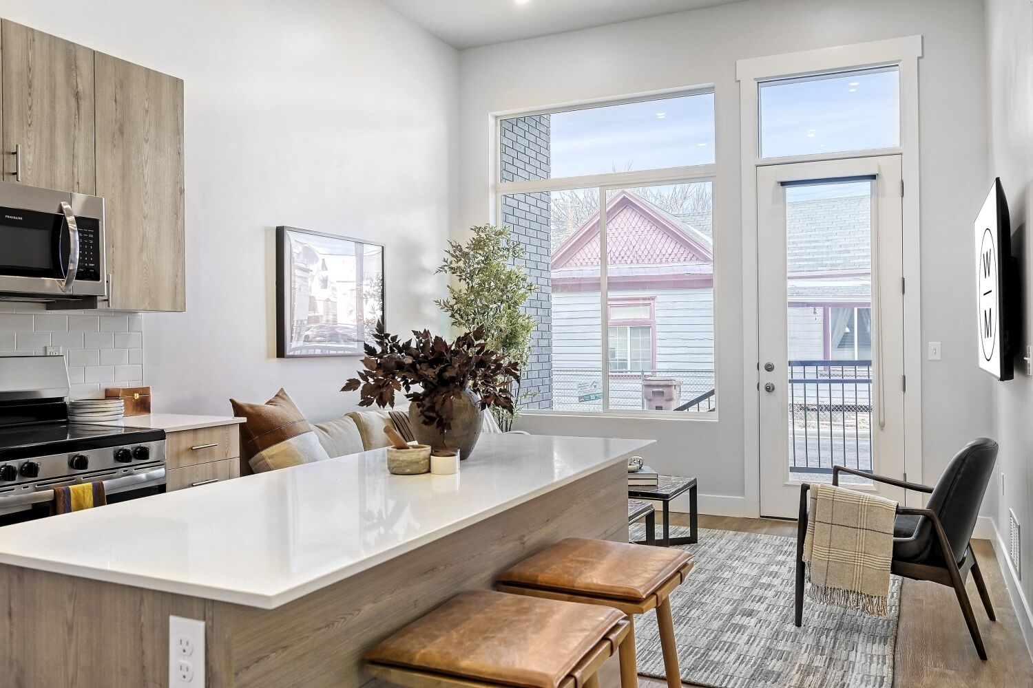 Midvale Apartment: 7592 S Main St