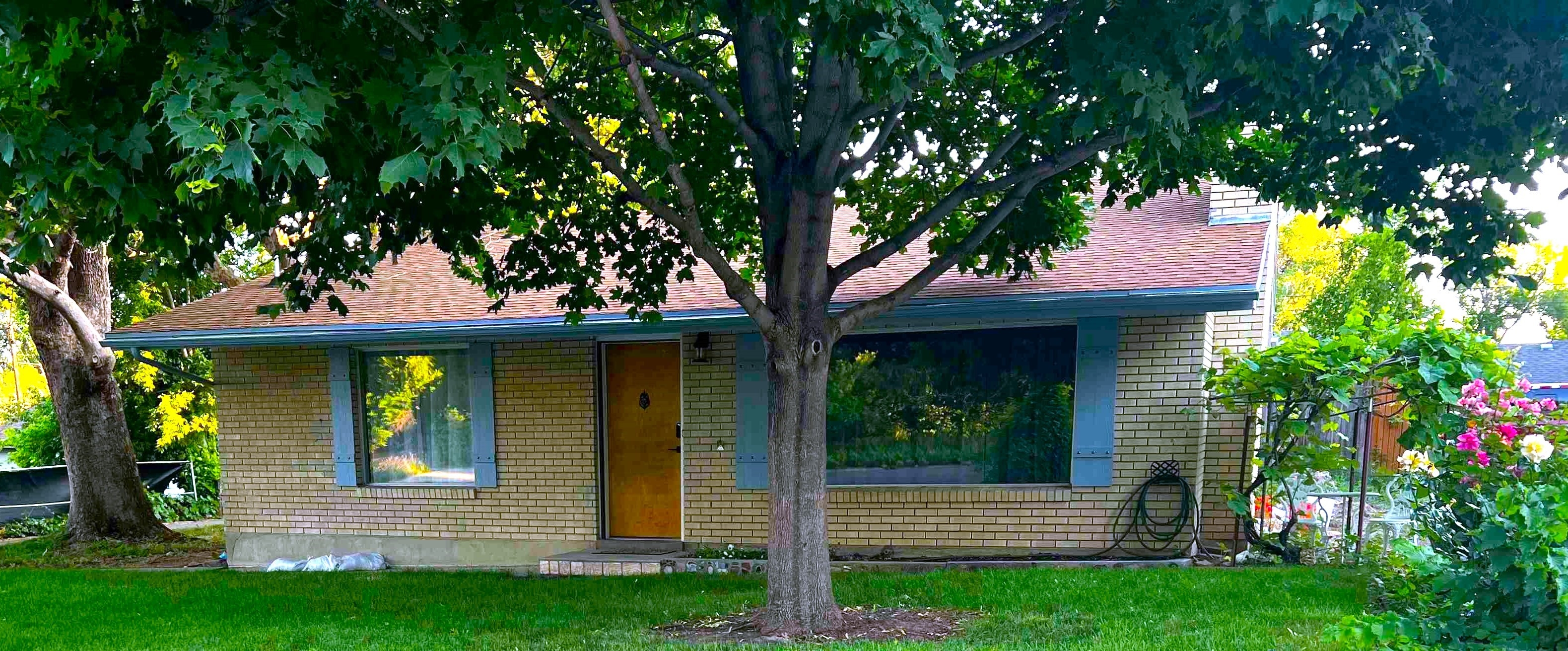 Logan House: 317 E 300 N