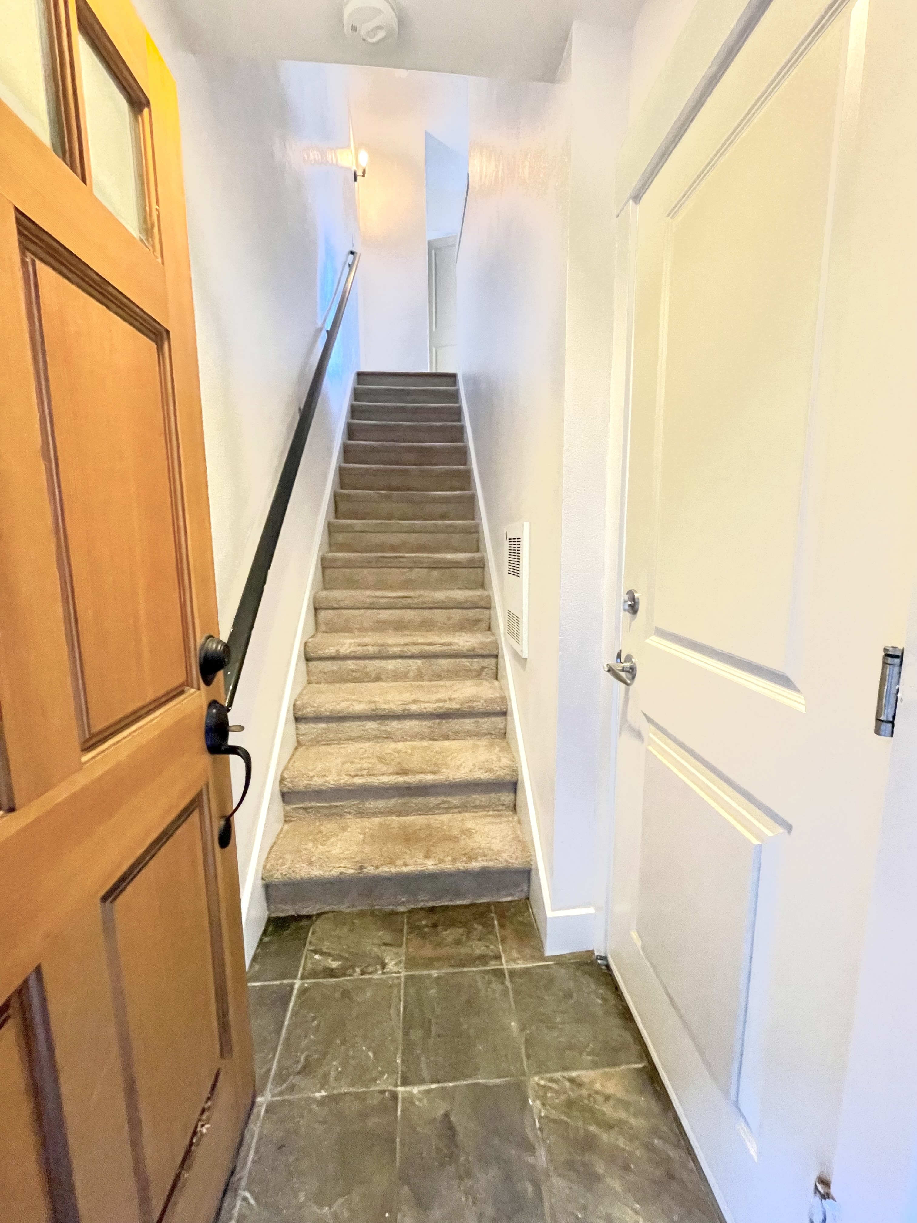 Seattle Townhome: 1017 NE 125th St