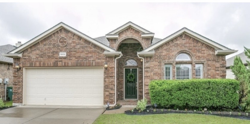 Fort Worth House: 9932 Butte Meadows Dr