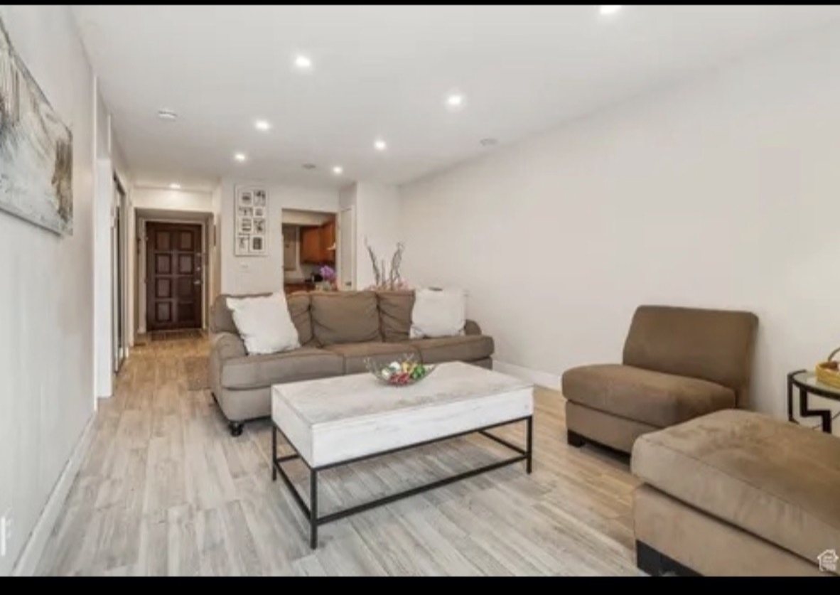 Salt Lake City Condo: 251 S 700 E