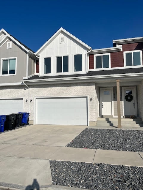 Syracuse Townhome: 1697 W 2770 S