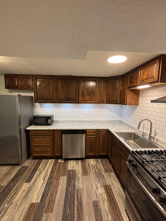 Eagle Mountain In-Law/Basement: 2059 E Jordan Way