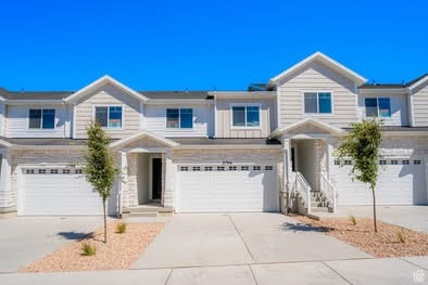 Saratoga Springs Townhome: 2794 N Red Velvet Ln