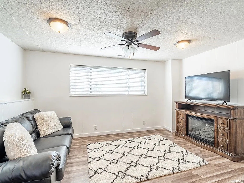 Salt Lake City In-Law/Basement: 3663 W Cub Dr