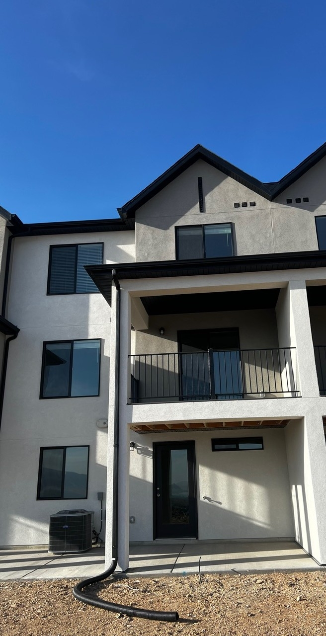 Lehi Townhome: 294 E Glencoe Dr