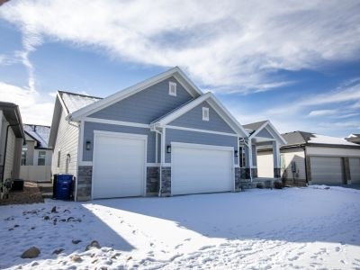 Morgan House: 3253 W Oxford Loop