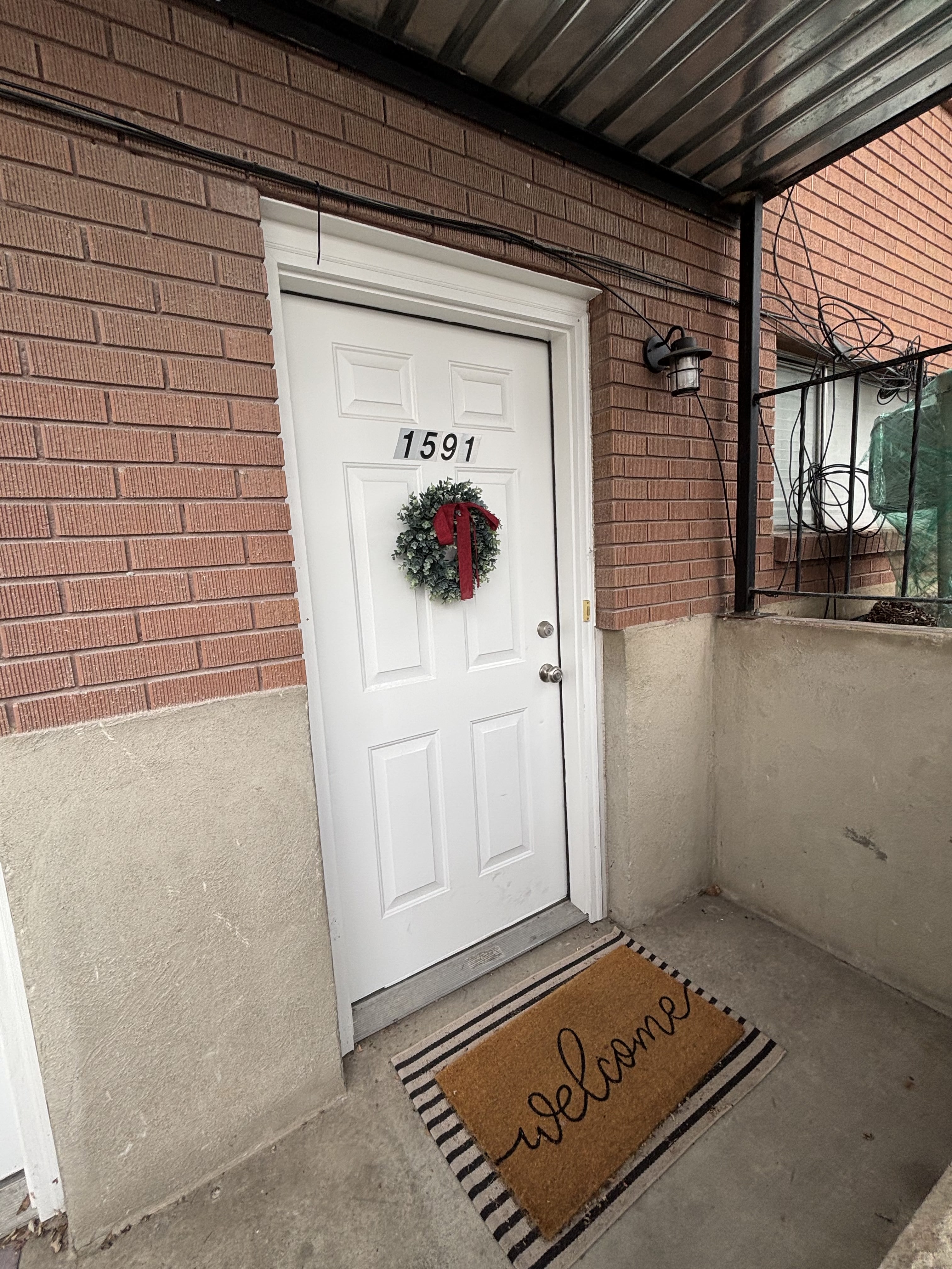 Orem Apartment: 1591 S 800 E