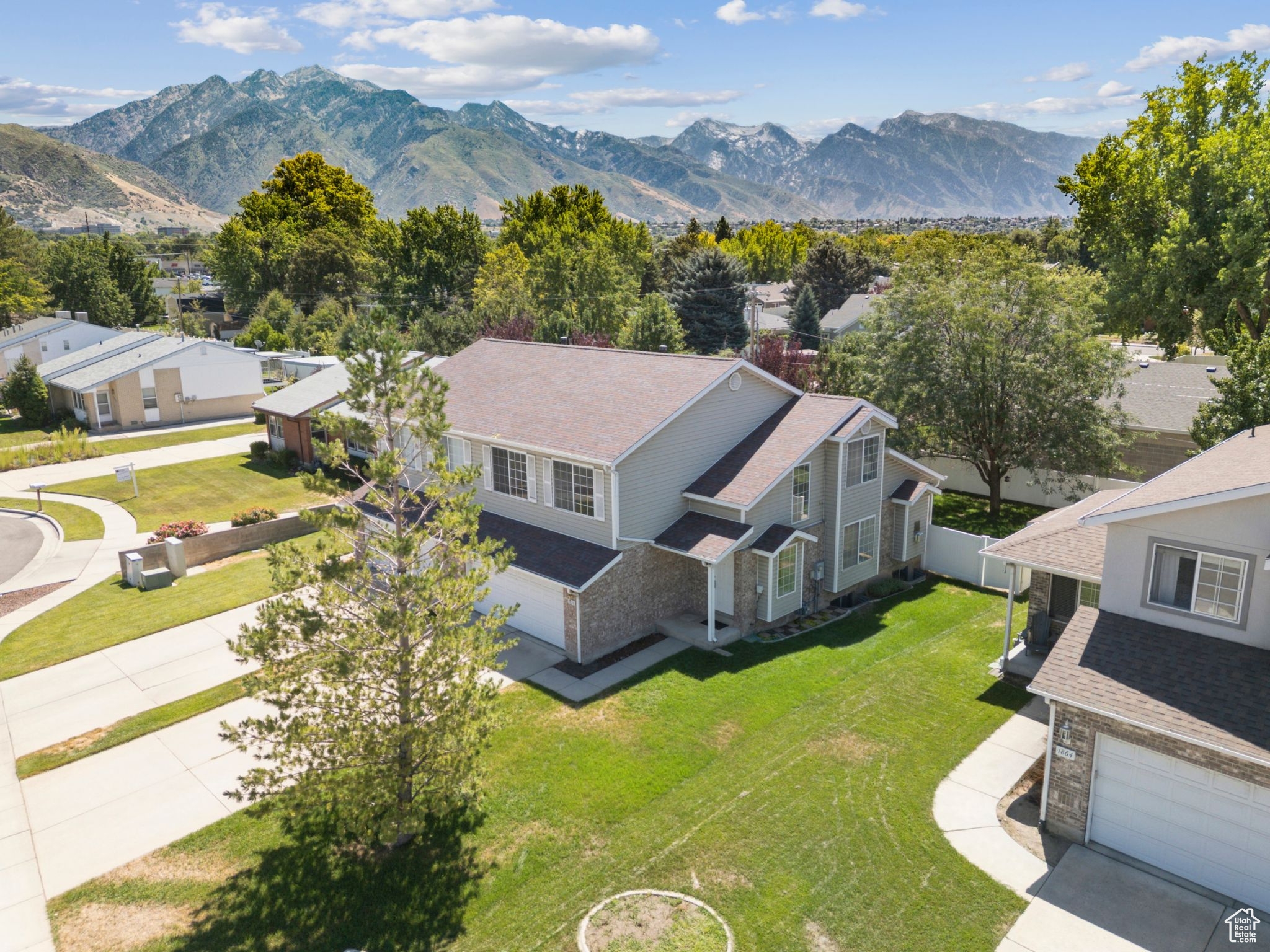 Salt Lake City House: 1876 E Jeremy Ct