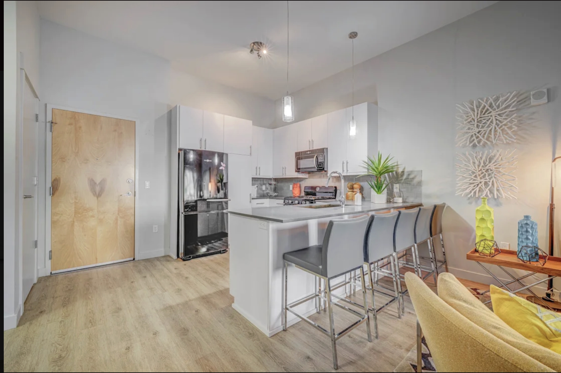 Sandy Apartment: 159 E Midvillage Blvd
