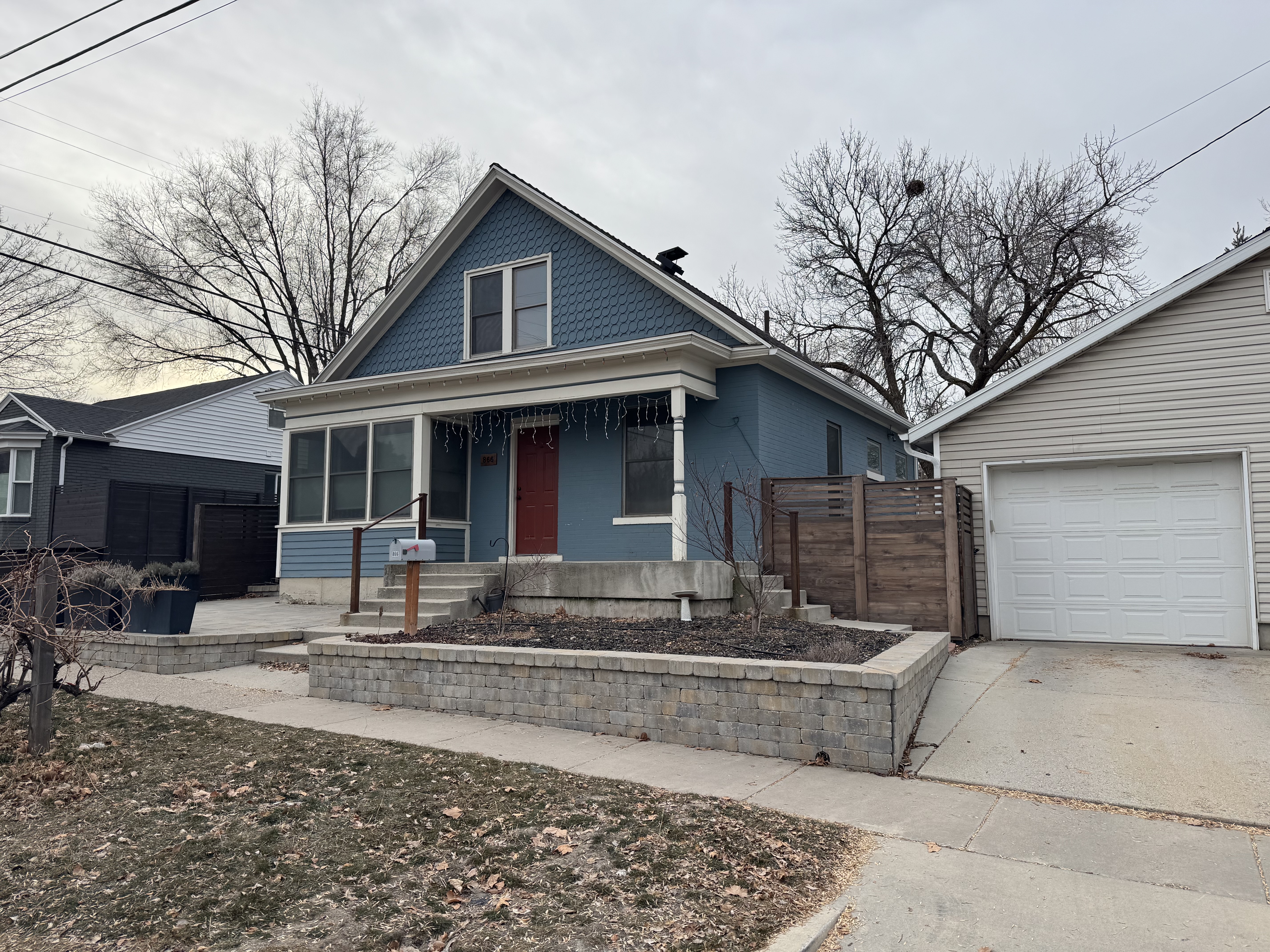 Salt Lake City House: 866 E Belmont Ave