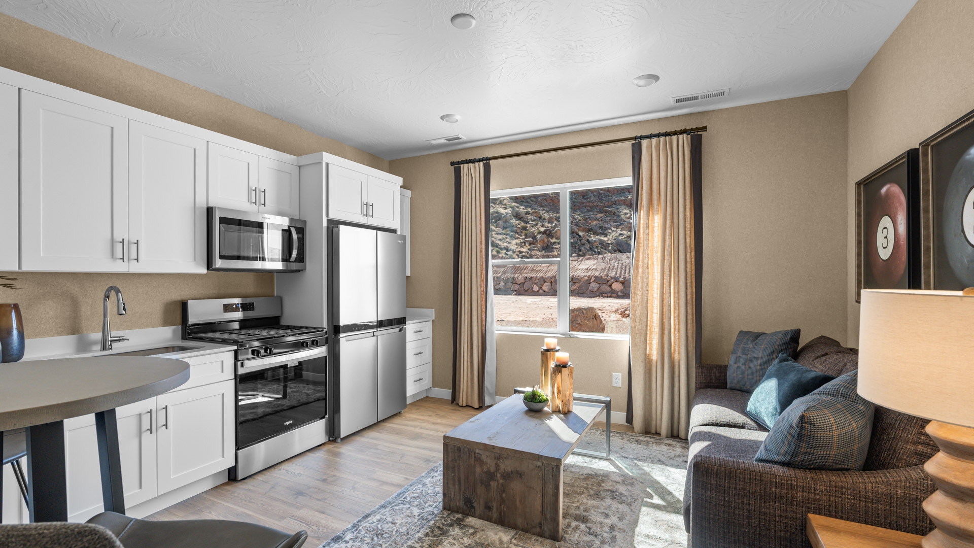 Washington In-Law/Basement: 1425 S Lost Spring Dr