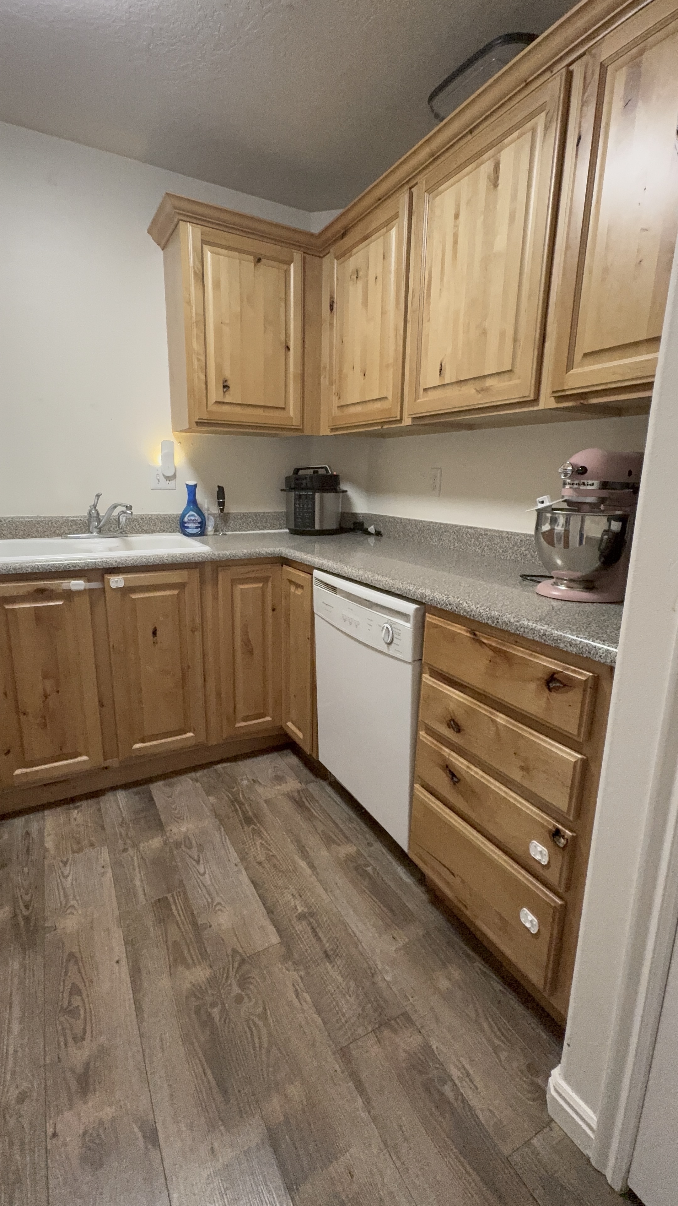 Lehi Condo: 1488 Westbury Way