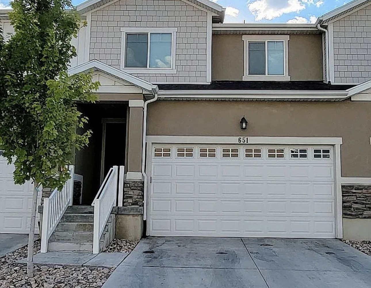 Vineyard Townhome: 651 N Pinebrook Rd