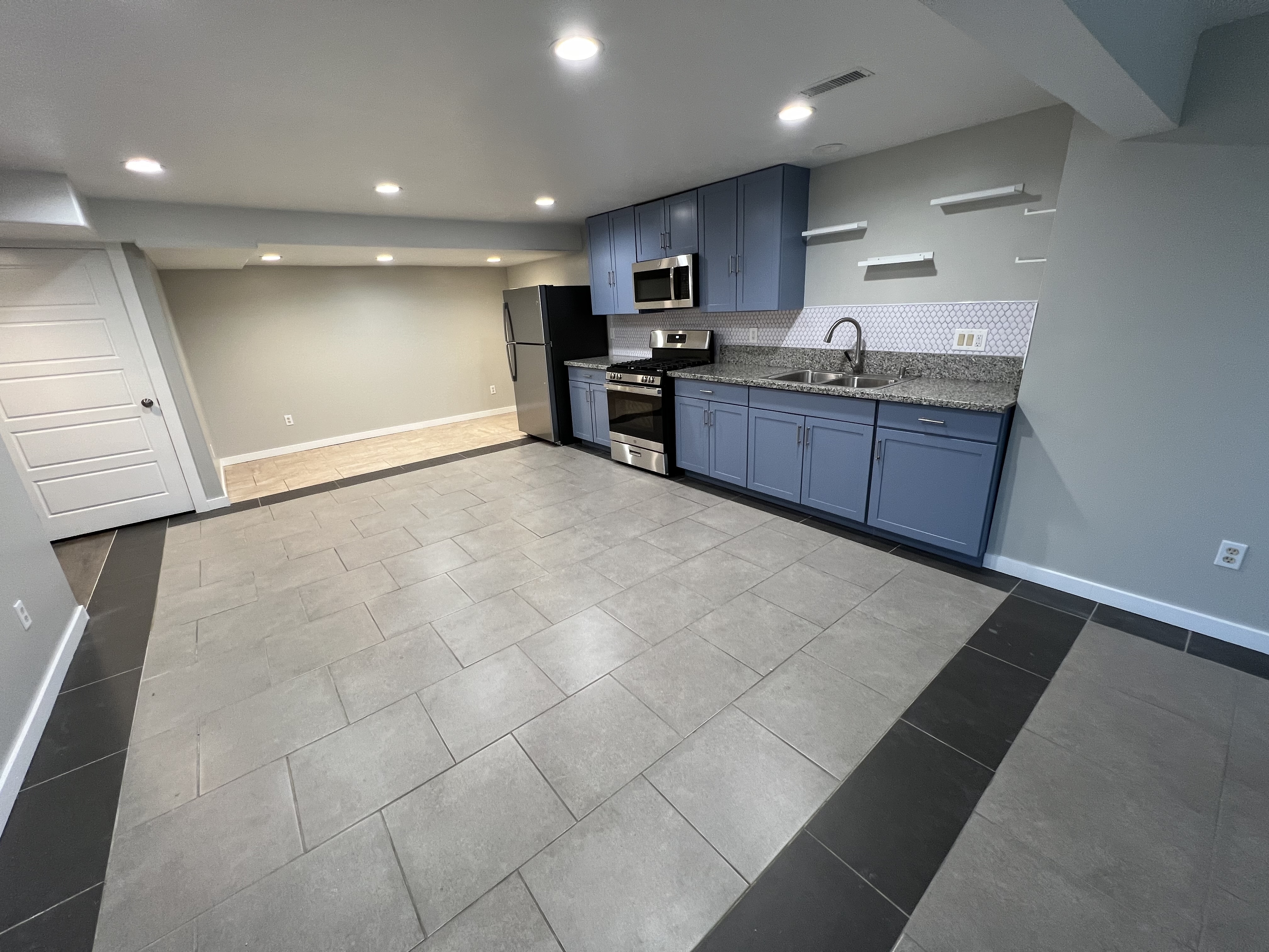 Saratoga Springs In-Law/Basement: 274 W Red Pine Dr