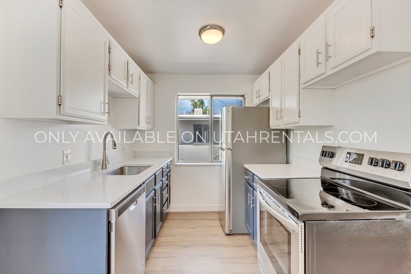 Salt Lake City Sublease or Student Contract: 261 E Burton Ave