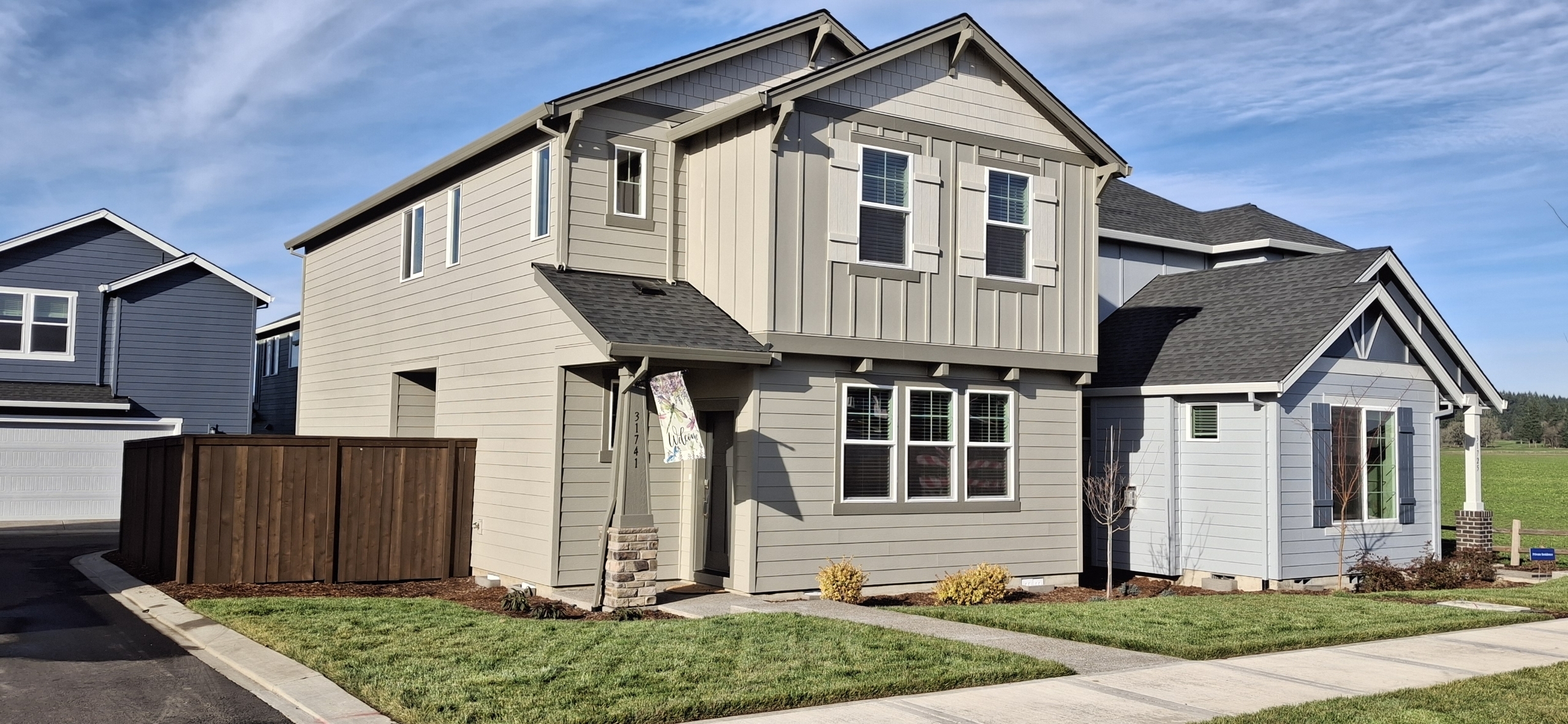 North Plains House: 31741 NW Blake Ter