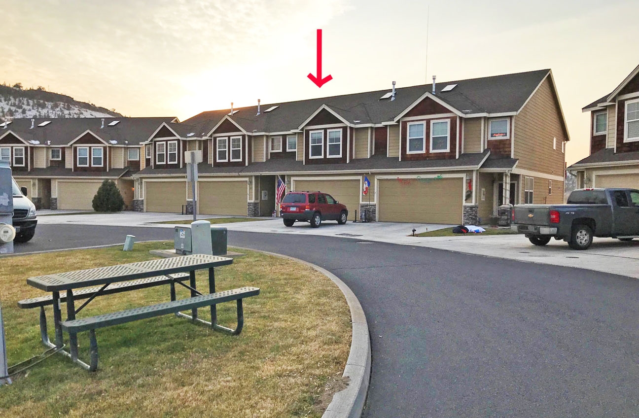 Prineville Townhome: 799 SW Hodia Loop