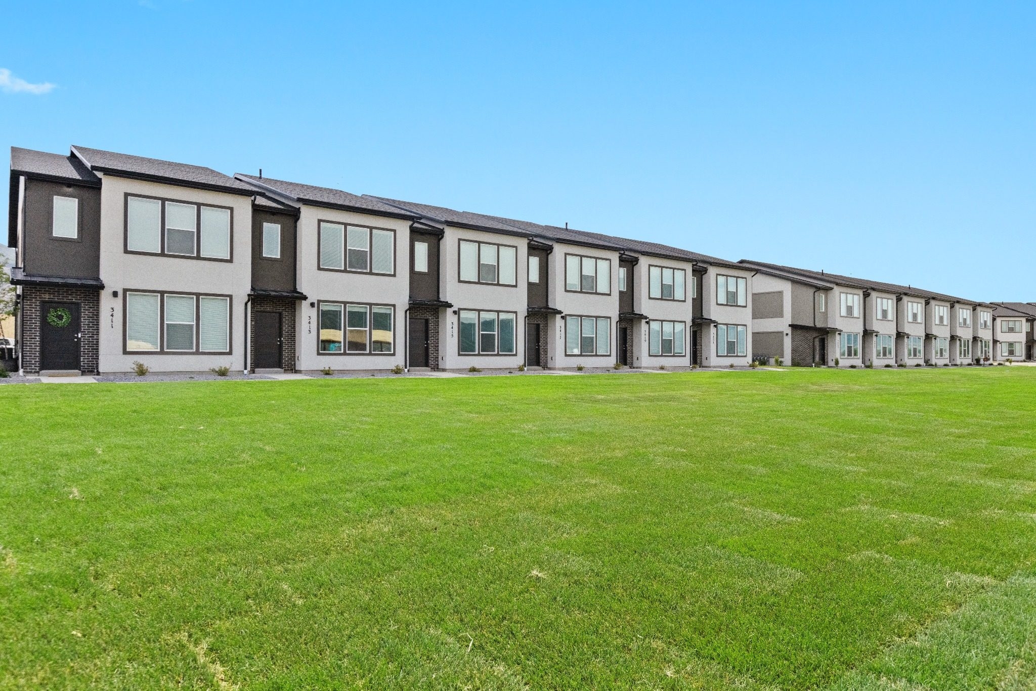 Nibley Townhome: 994 W 3410 S