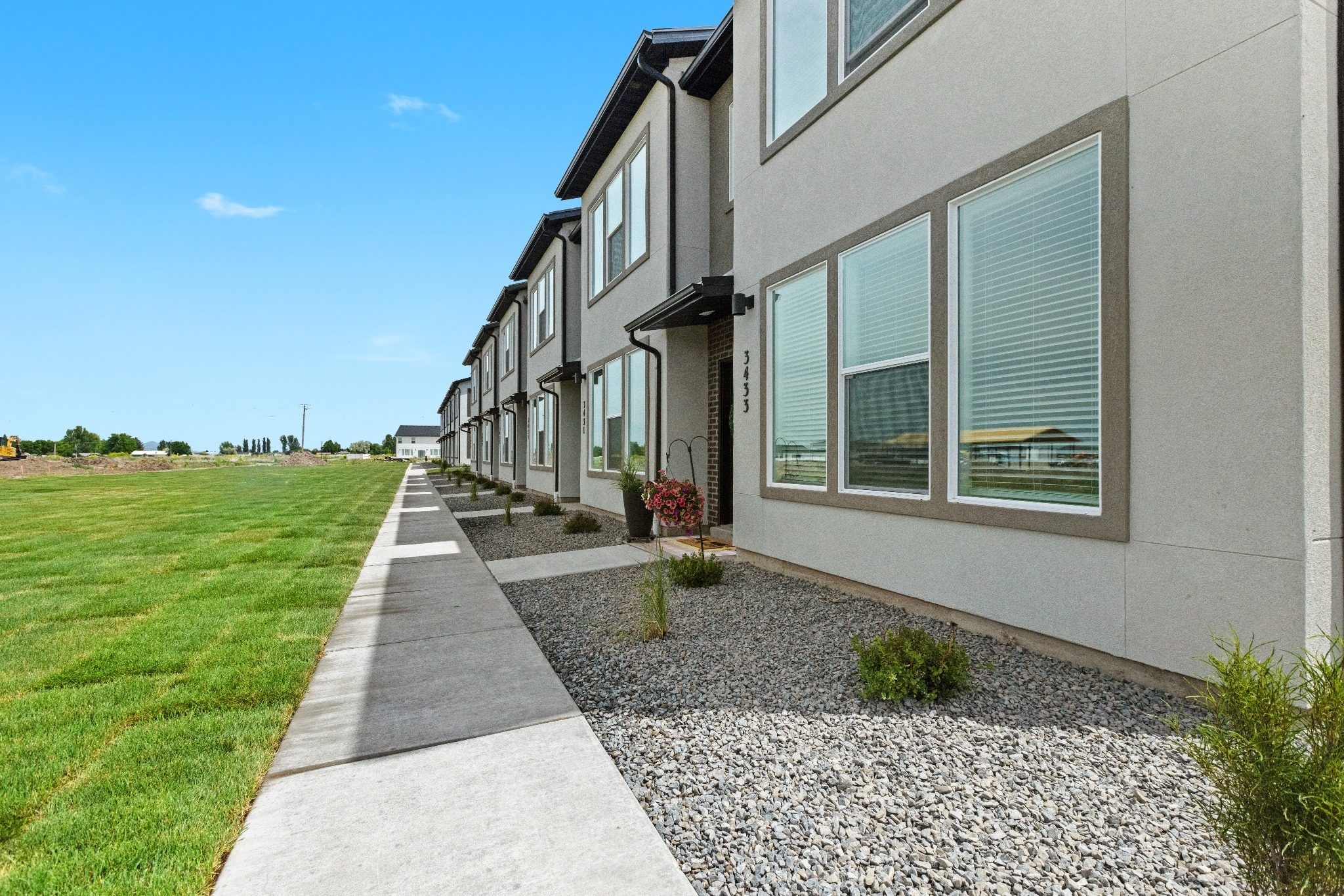 Nibley Townhome: 994 W 3410 S