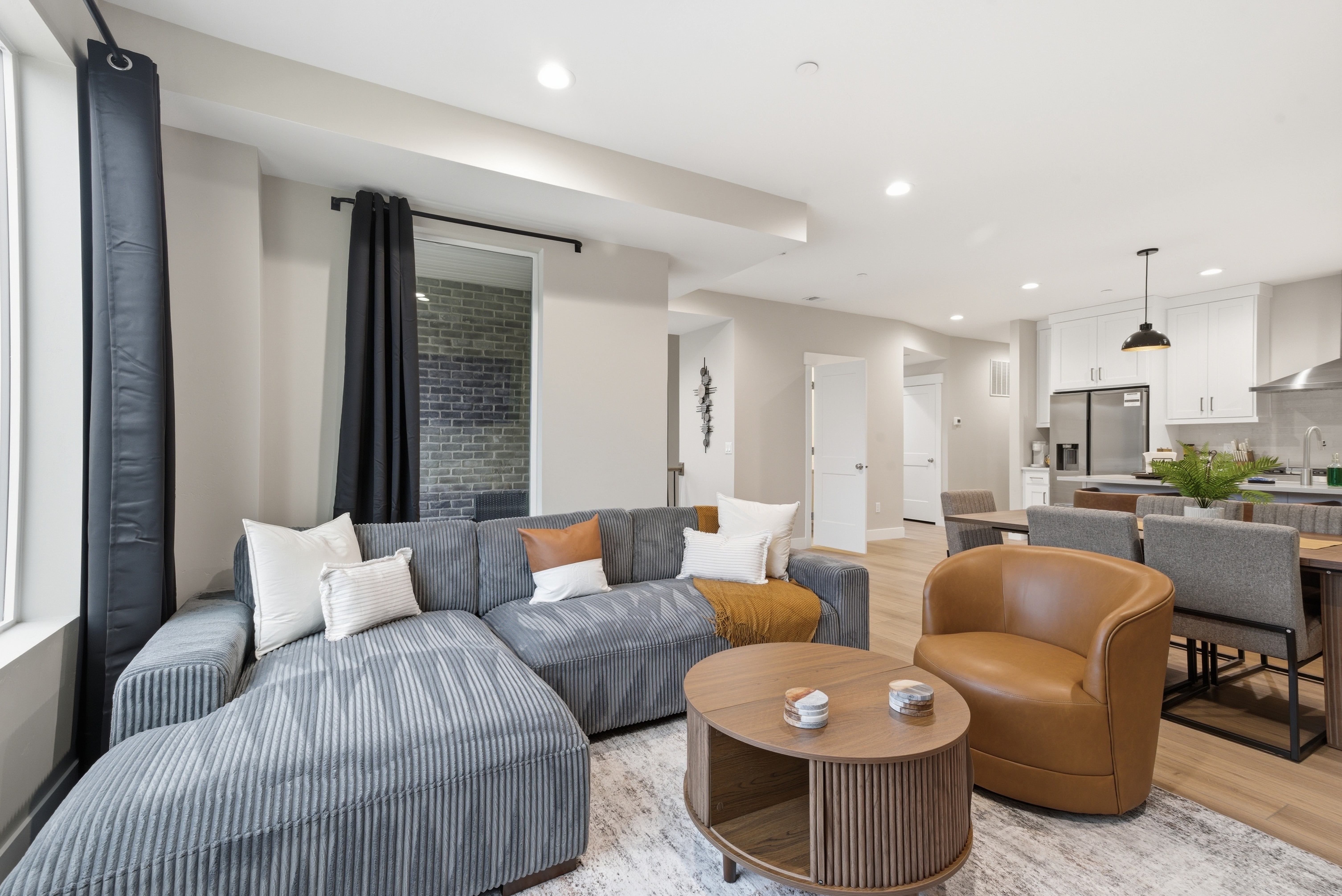 Salt Lake City Townhome: 1562 E 3900 S