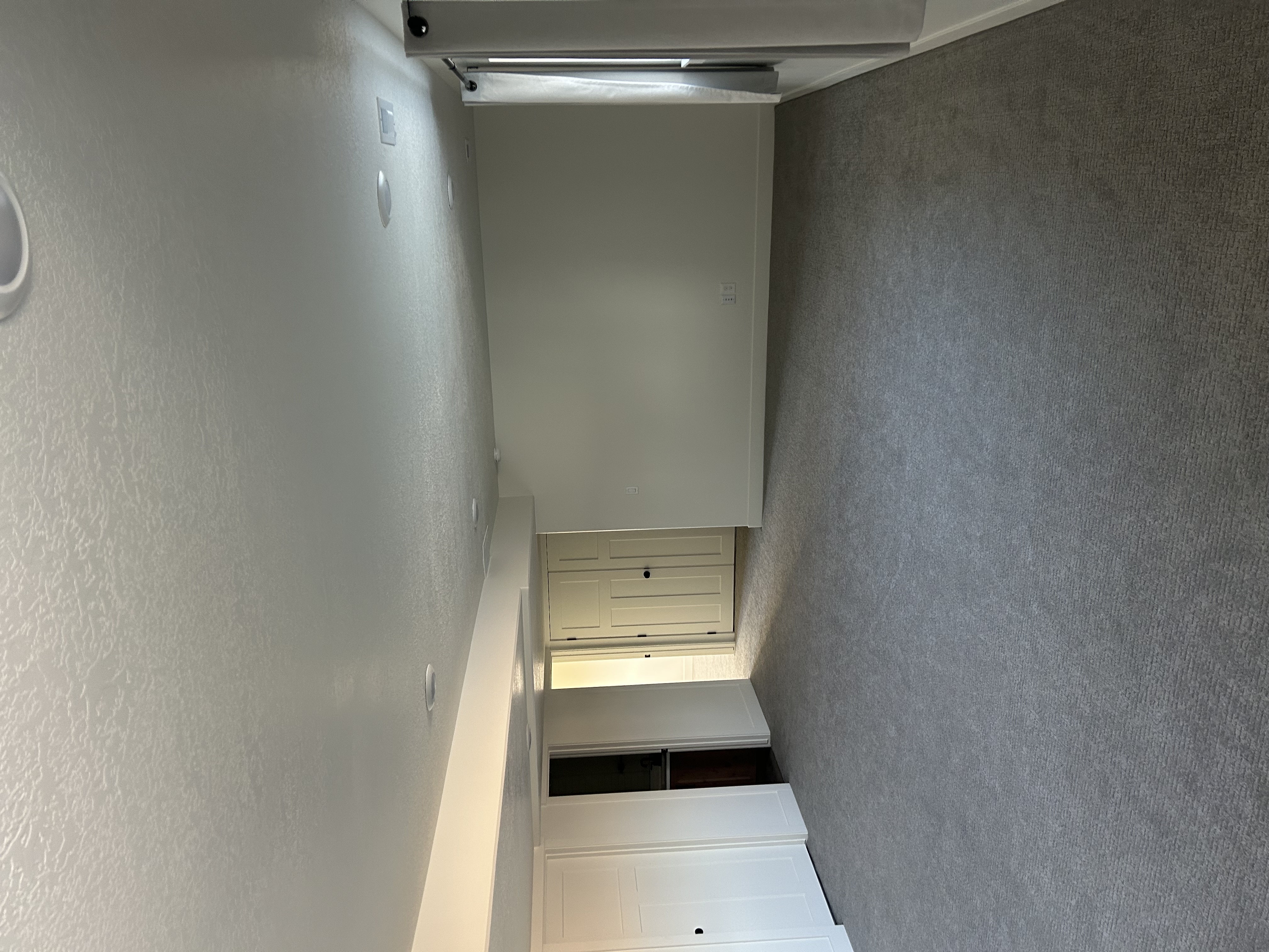 Clearfield House: 4618 W 75 N