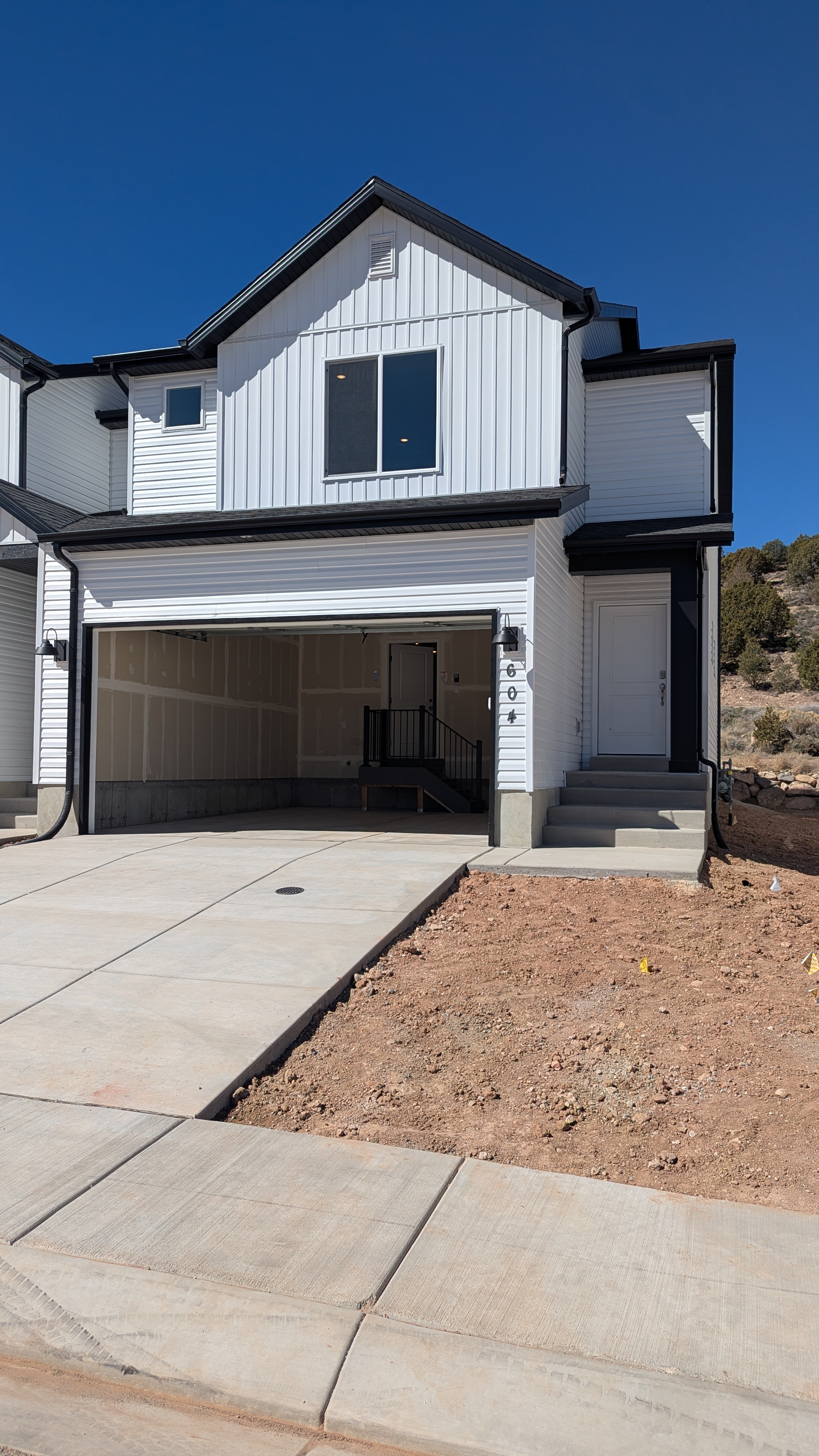 Cedar City Townhome: 604 S Rockwell Ln