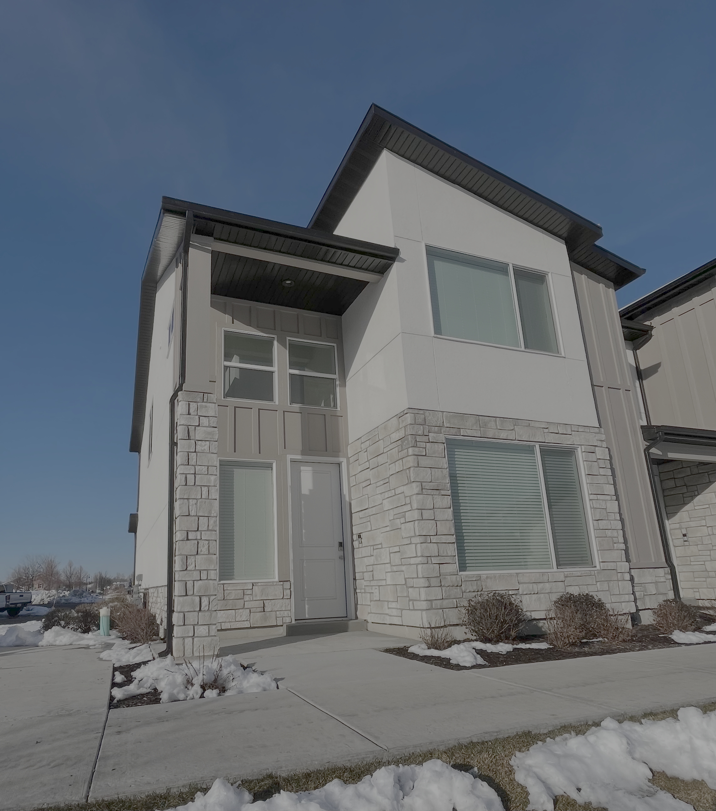 Providence Townhome: 460 W 25 N