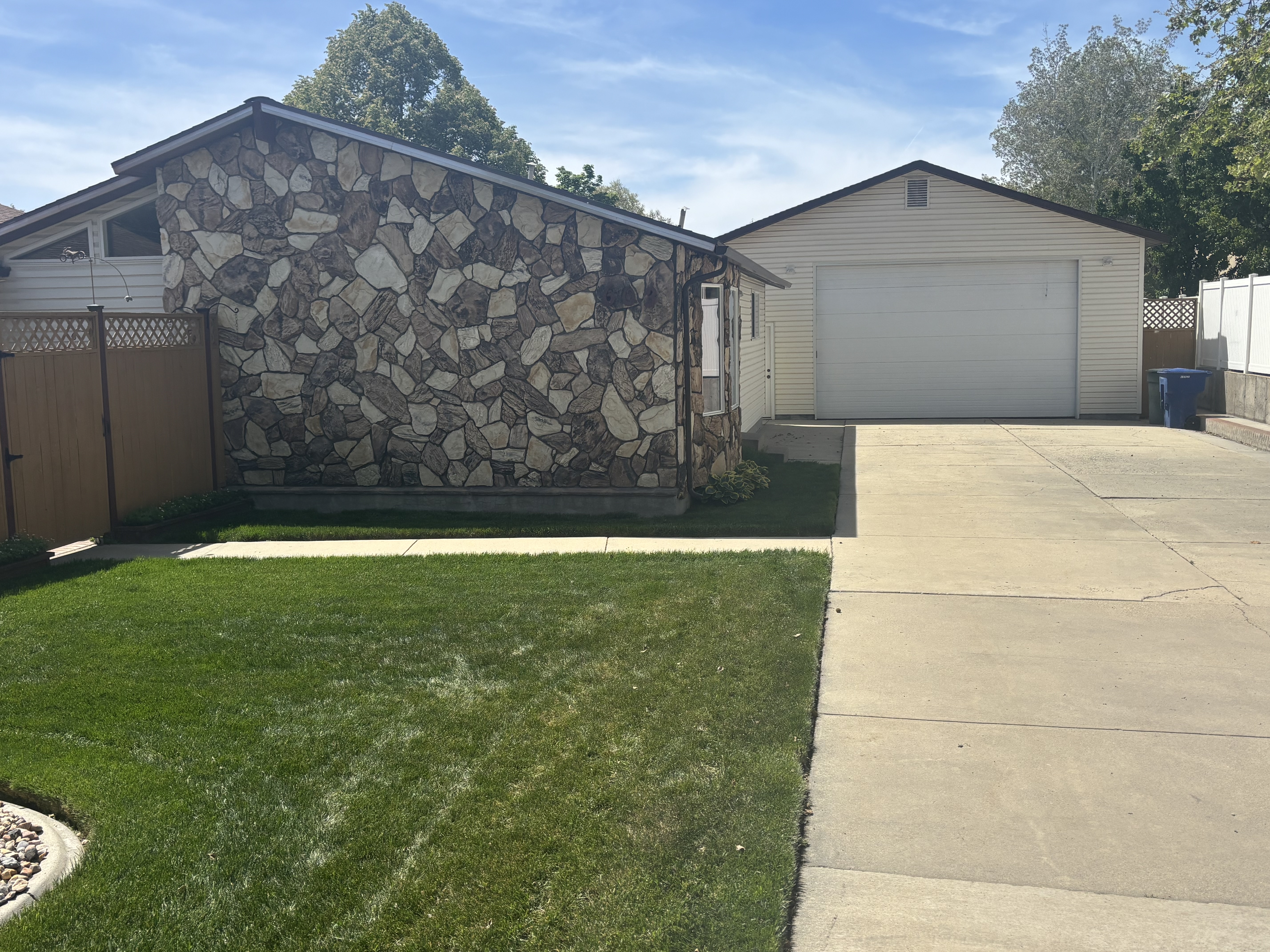 Salt Lake City Townhome: 603 N Redwood Rd