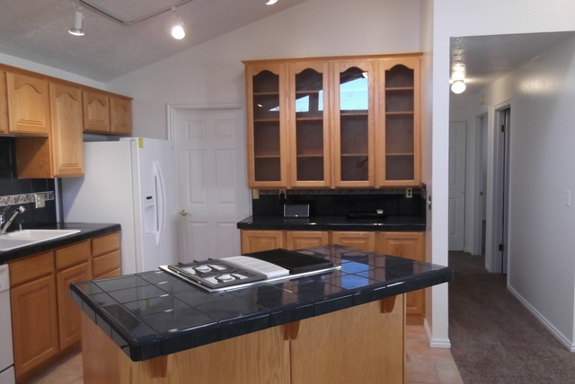 Salt Lake City Townhome: 603 N Redwood Rd