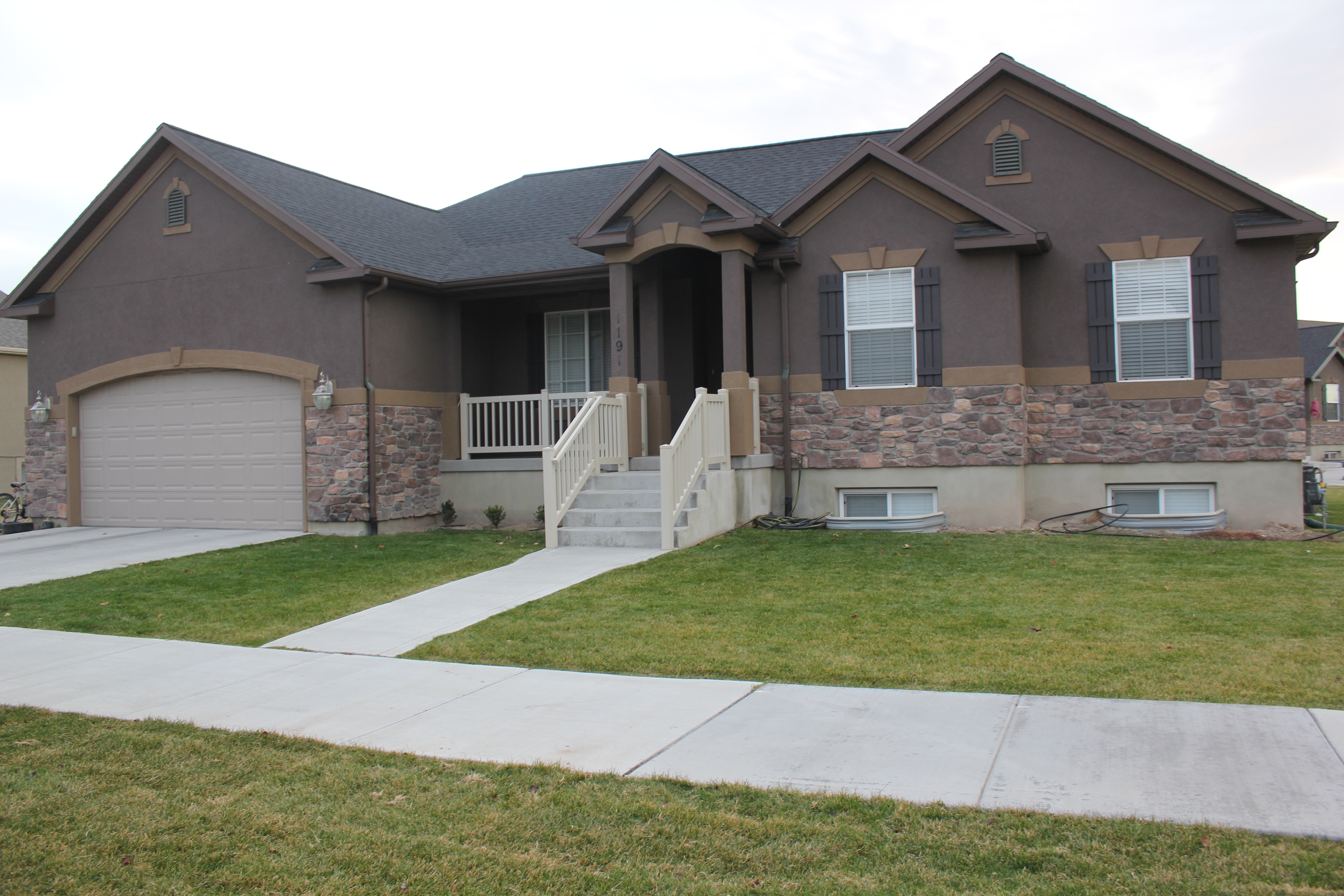 Provo House: 1191 Reese Dr