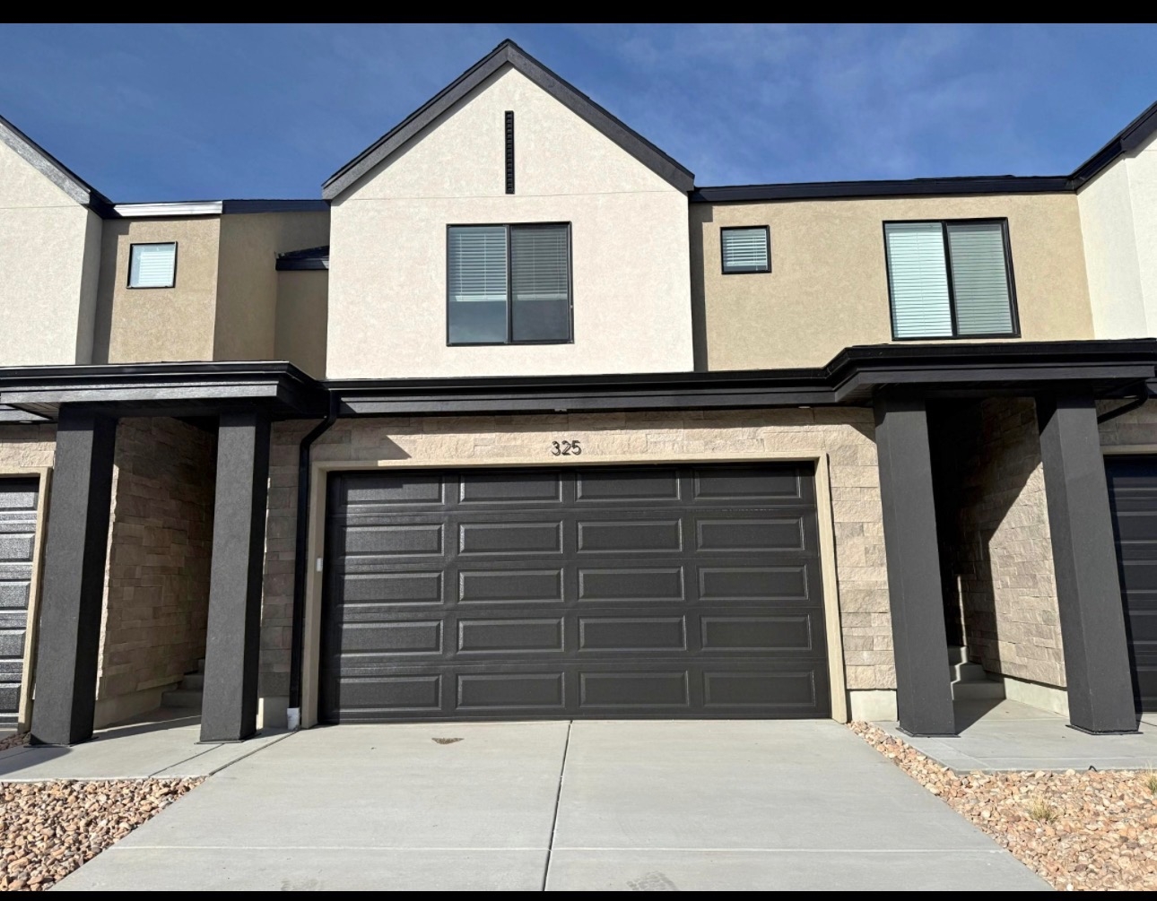 Lehi Townhome: 325 E Glencoe Dr