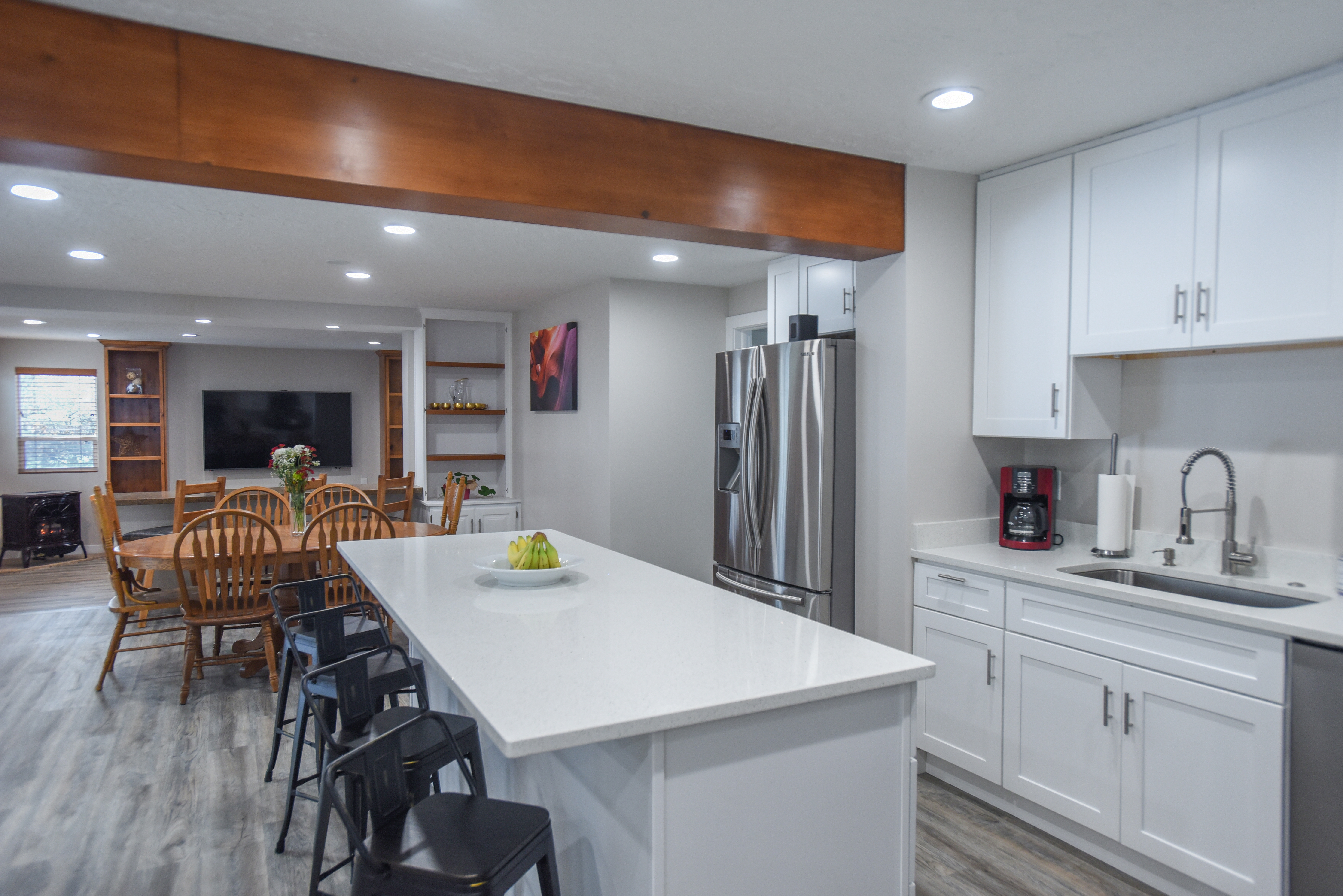 Salt Lake City House: 3390 E Santa Rosa Ave